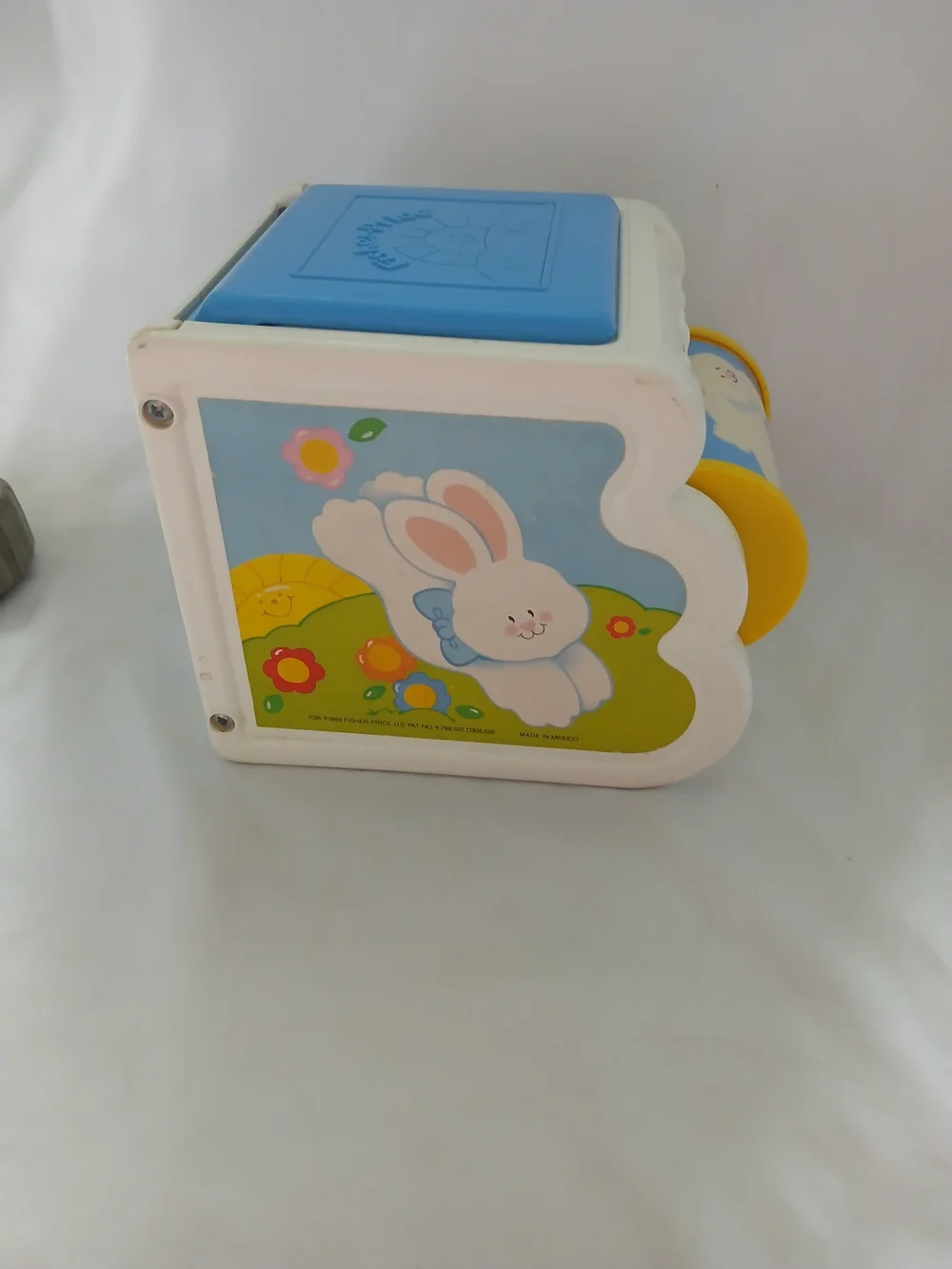Fisher-Price Bunny Pop-Up Jack-in-the-Box Activity Toy MPN 1036 1989 Vintage